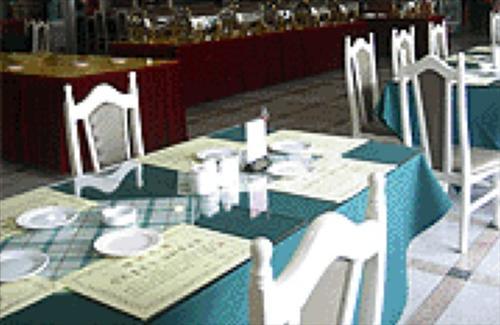 365Days Inn Hotel Γιτσάνγκ Εστιατόριο φωτογραφία